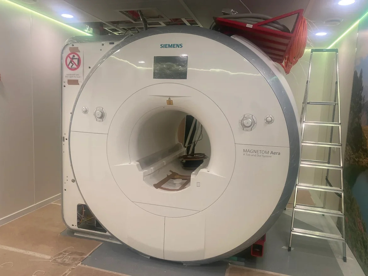 Магнитно-резонансный томограф MAGNETTOM Aera