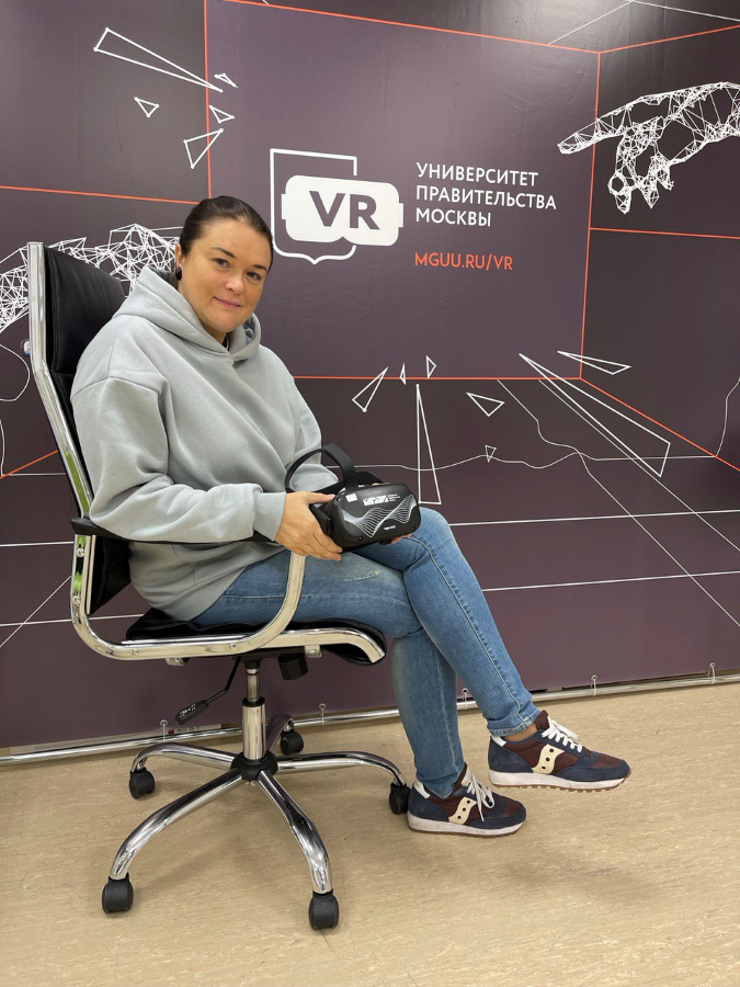 Анна Бабарыкина прошла ознакомительное обучение в МГУУ на VR тренажере «Эмоциональный интеллект»