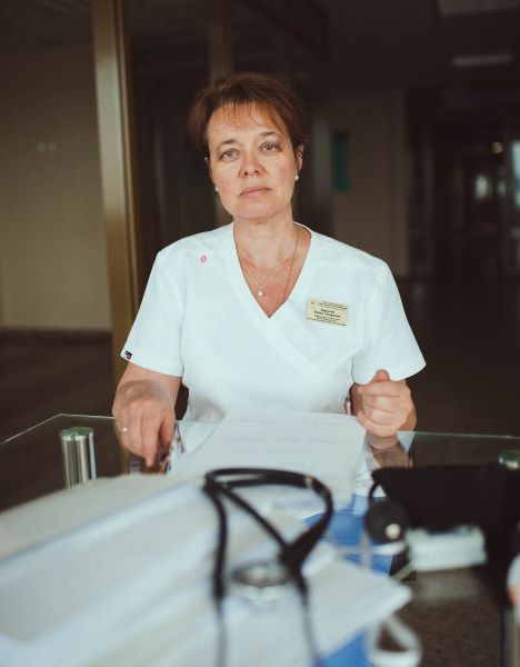 заведующая 4-ым инфекционным отделением больницы на Соколинке Елена Вдовина